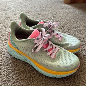 Hoka free people movement